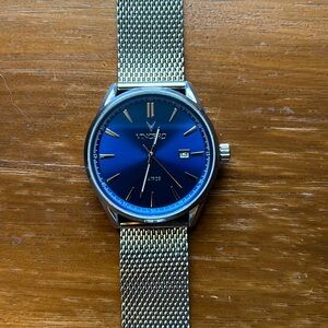 Vincero men’s watch. Stainless mesh band. Blue face. 44mm